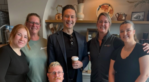 Pierre Poilievre recommends Rutland diner run by 'patriotic Canadians' during visit to Okanagan